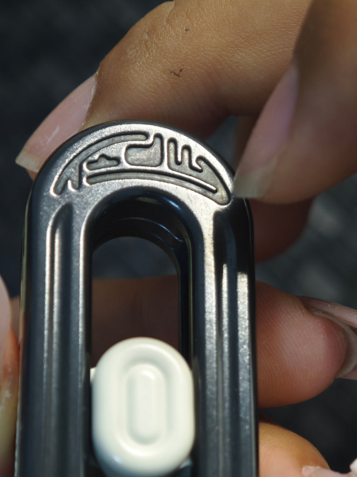 Kong Zirconium