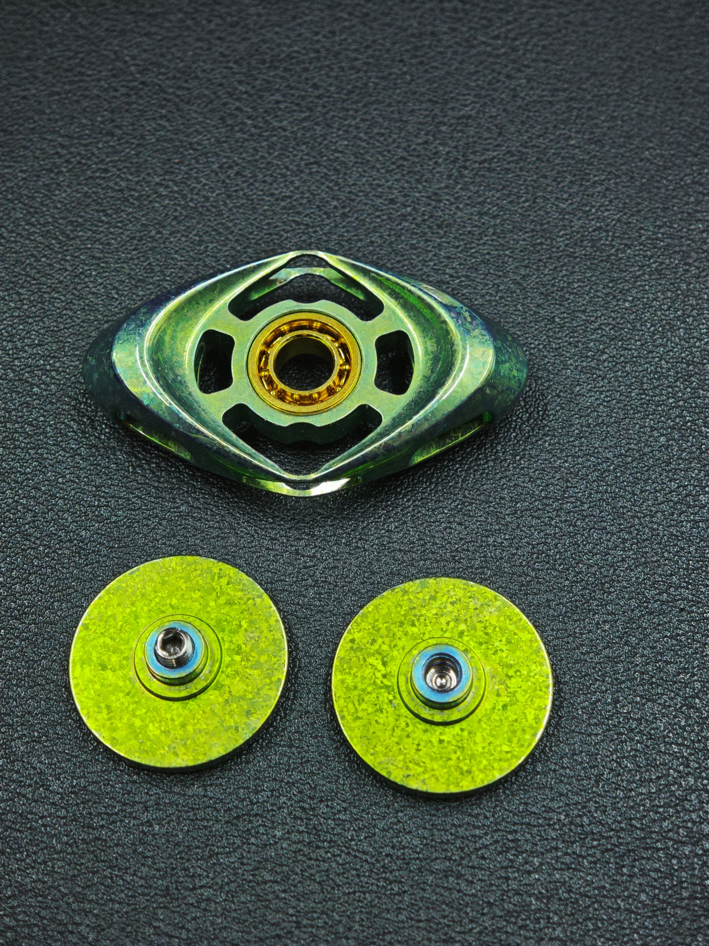 Pupil Crystallized Titanium