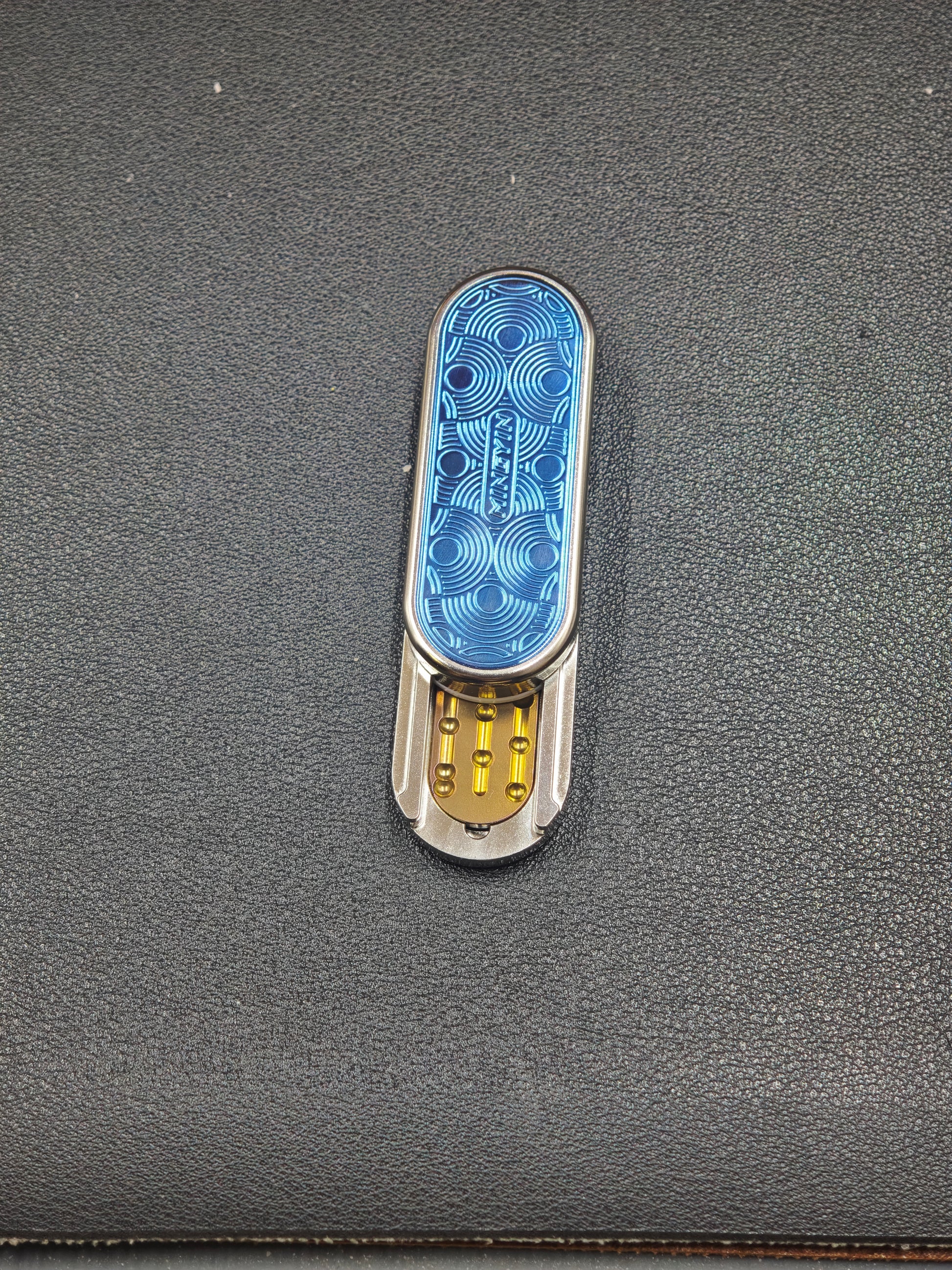 Ming Yin Titanium