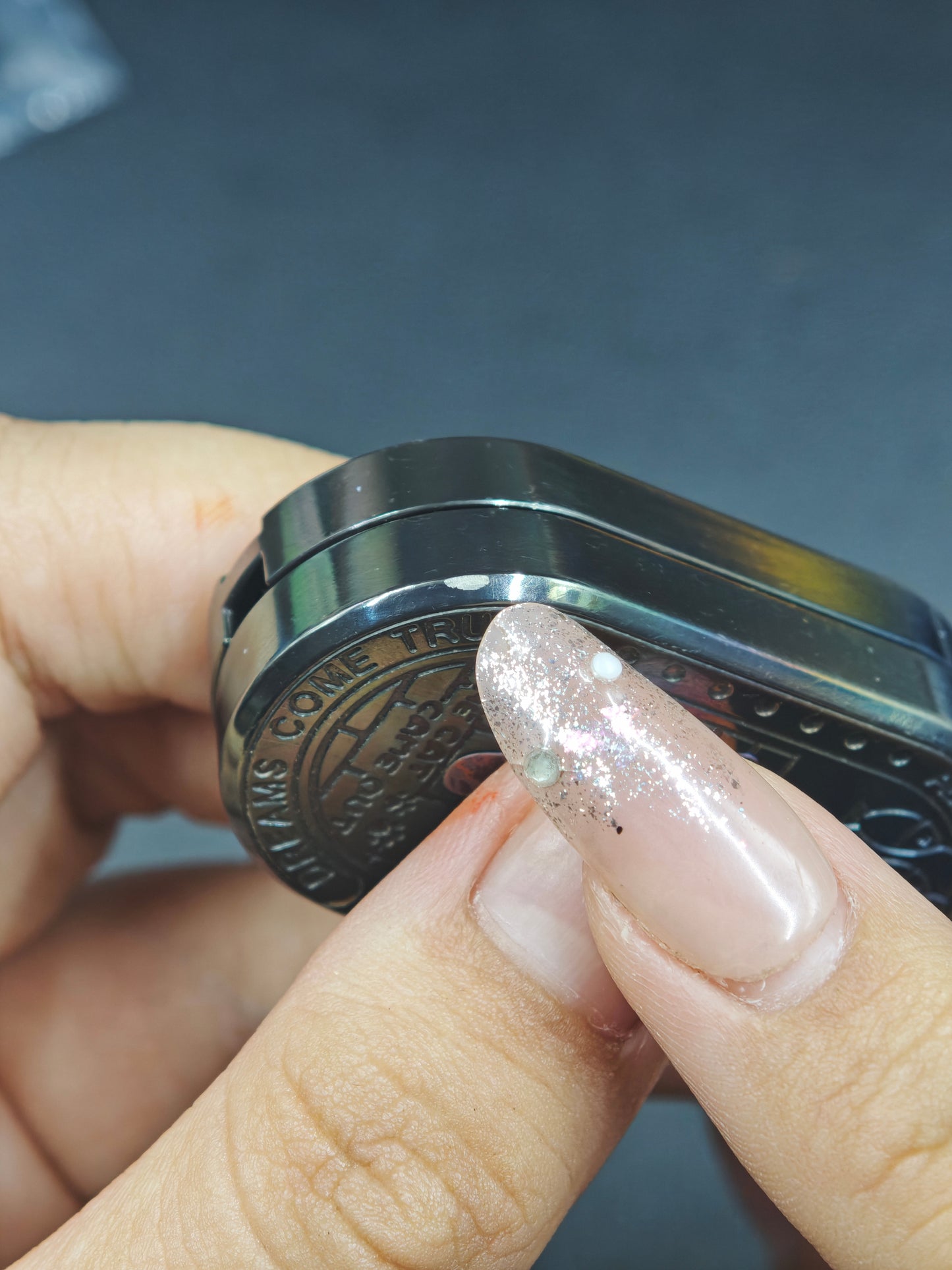 F2 Zirconium