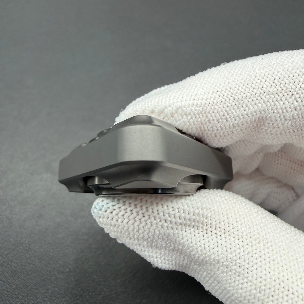 Addict ST Zirconium