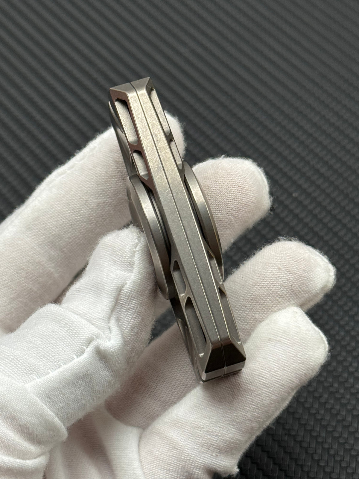 Ling Yin Titanium Stonewashed