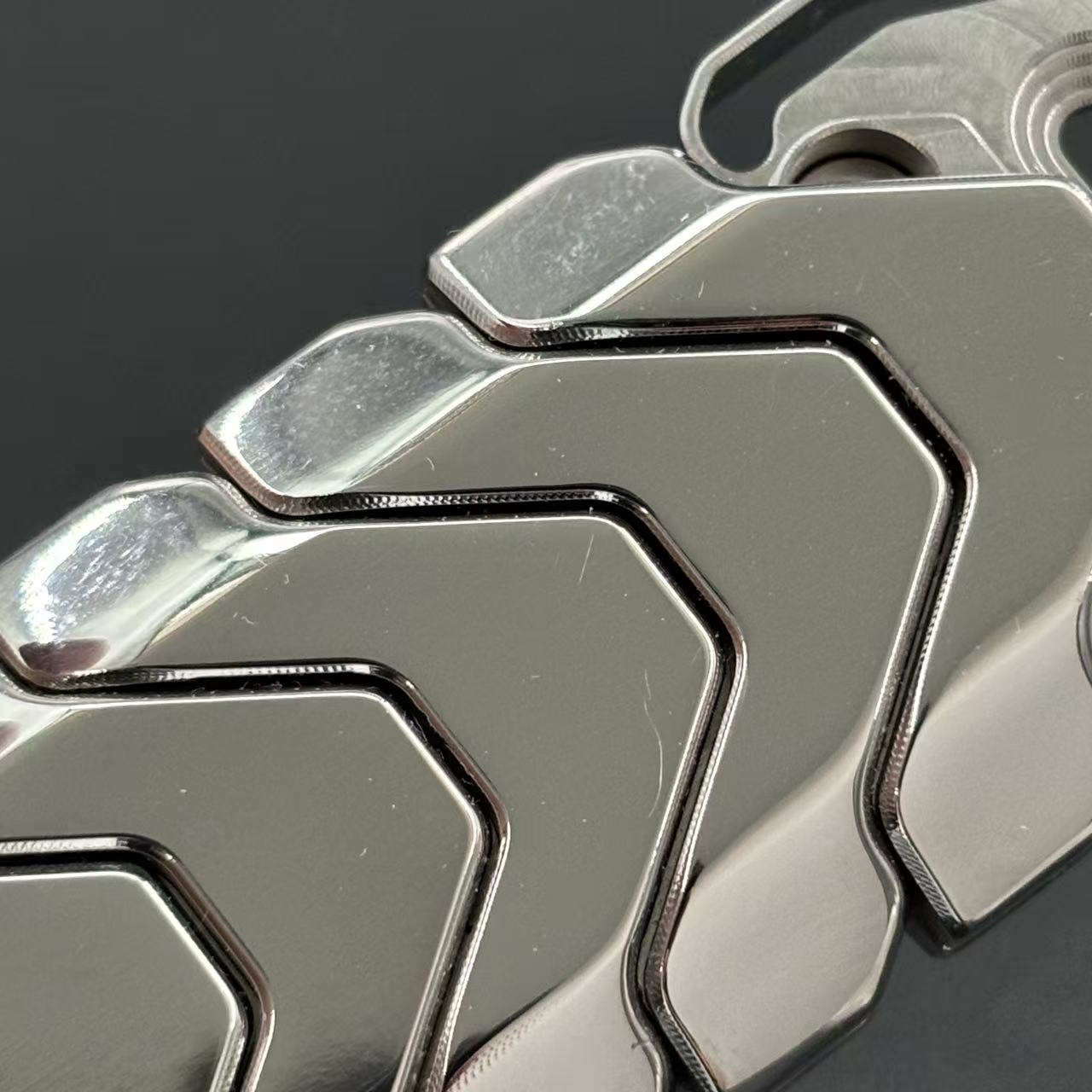 Rattlesnake Sword Titanium