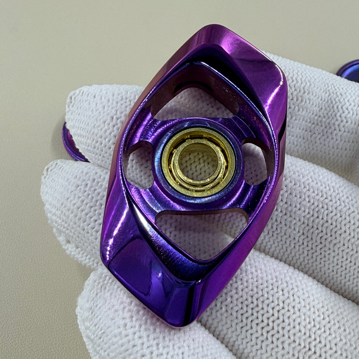 Phantom Dual Leaf Zirconium