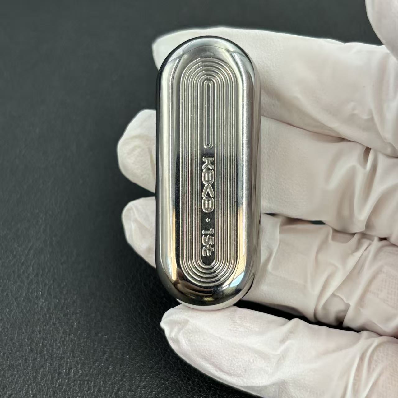 Floating Cloud Titanium Polished