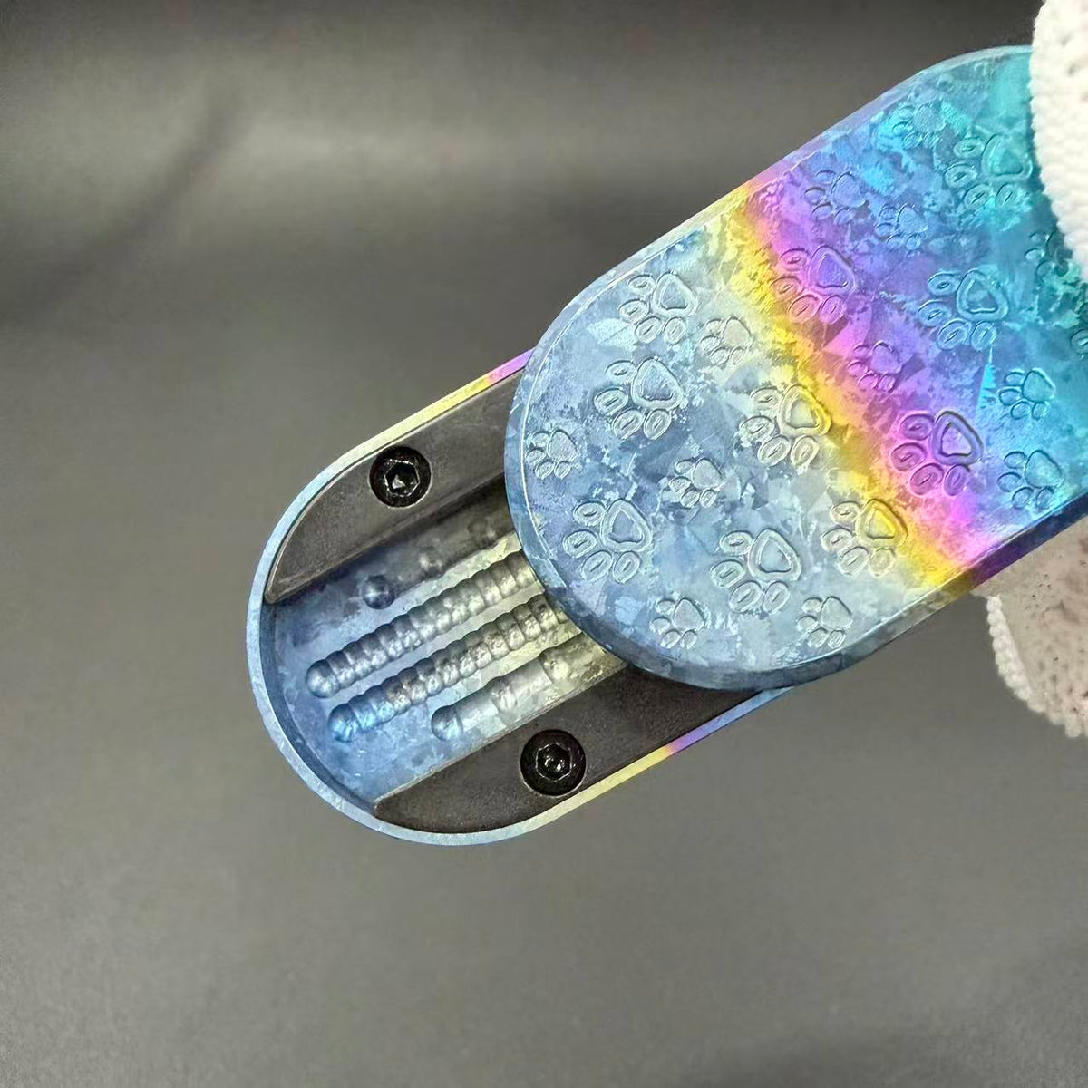 F2.8 Crystallized Titanium