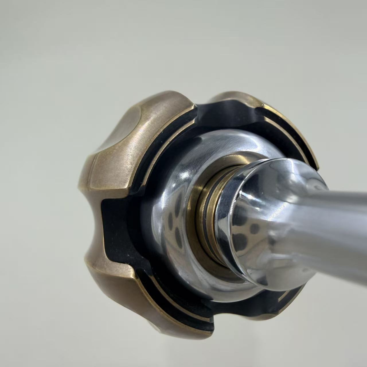 Noiz C Nano Brass