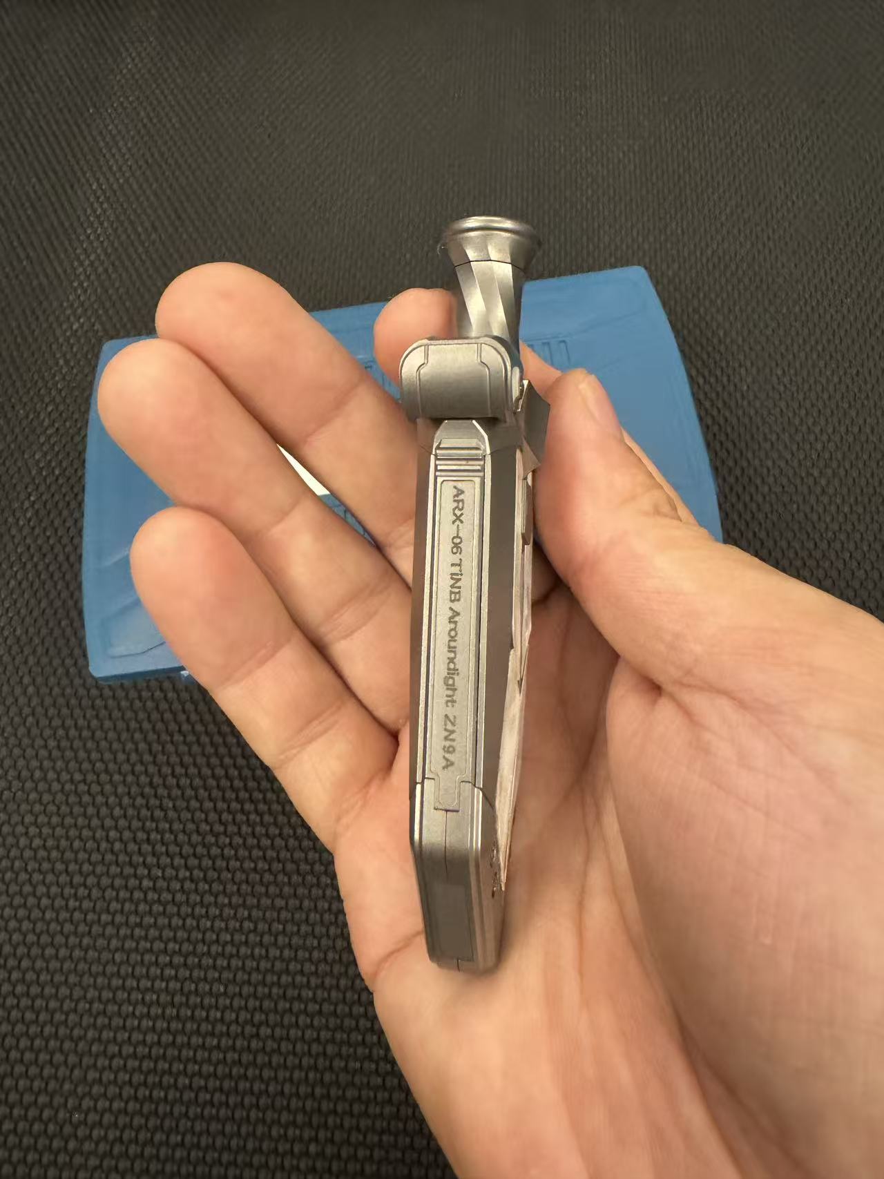 Aroundight MOP Titanium