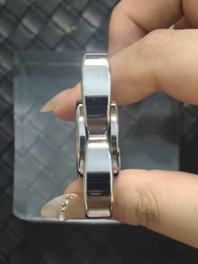 Twin Shadow Stainless Steel