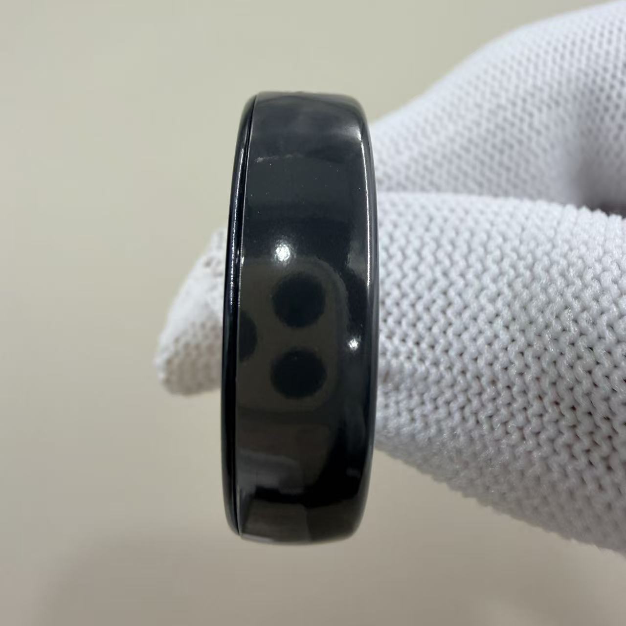 Slim Zirconium