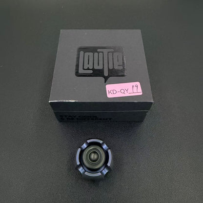 Noiz Titanium