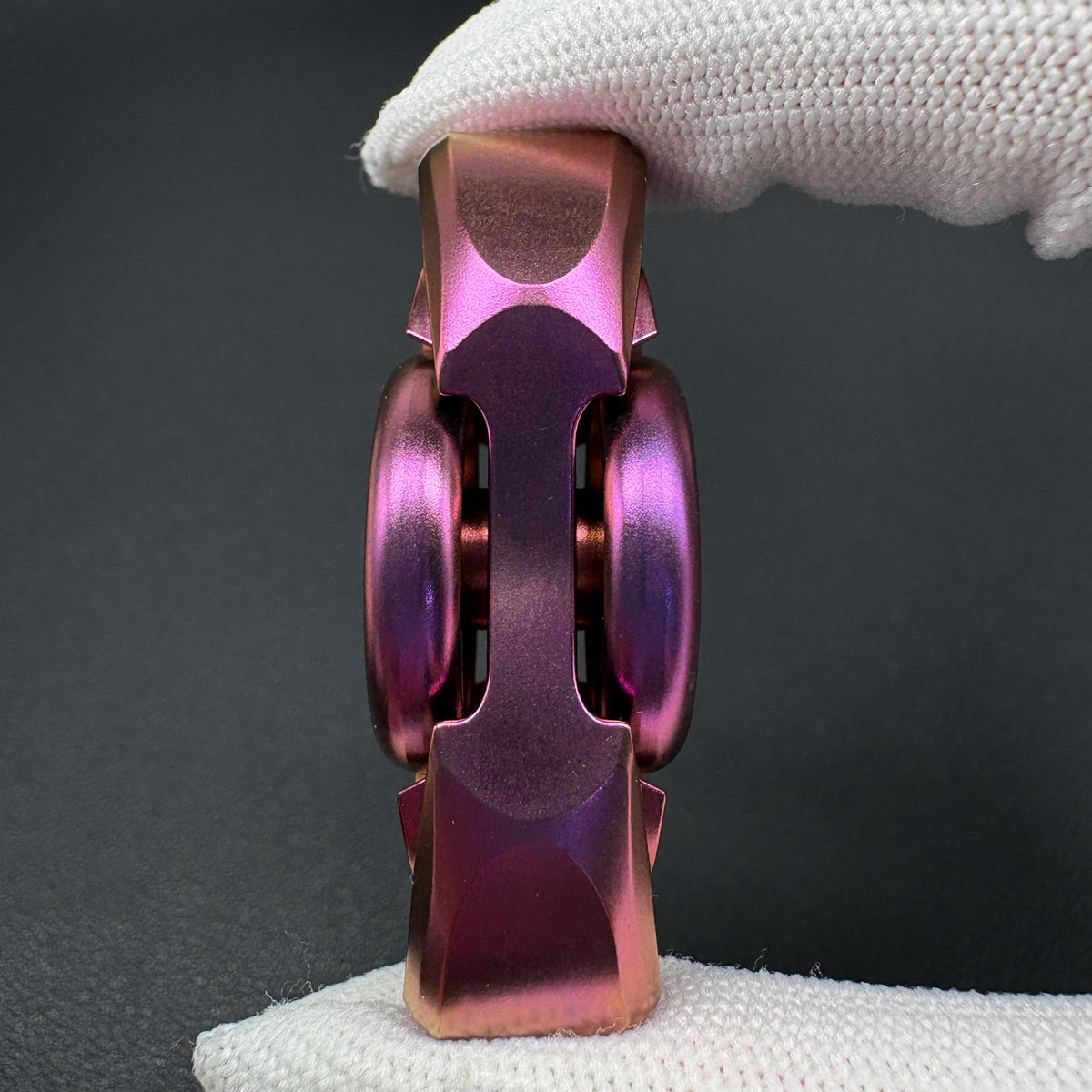 Pan Yixian Zirconium Anodized Brushed