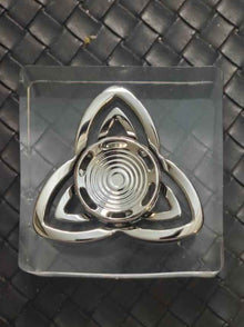 Twin Shadow Stainless Steel