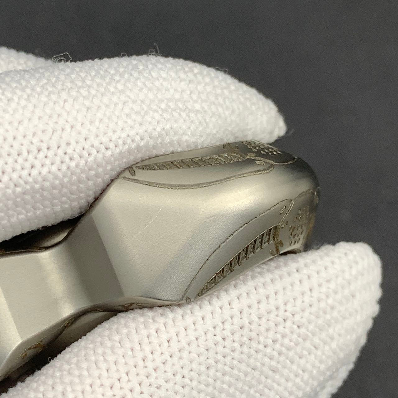 Feather Titanium