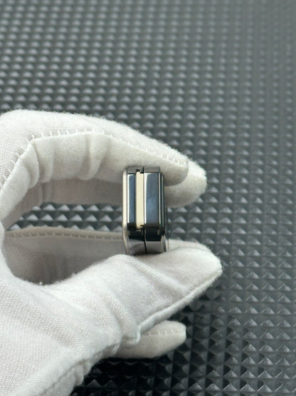 Pursuit Zirconium