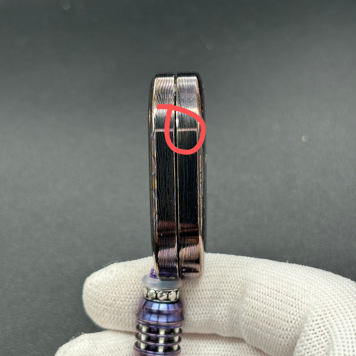 Grumpy Rabbit Rhythm Zircuti Resin-Sealed