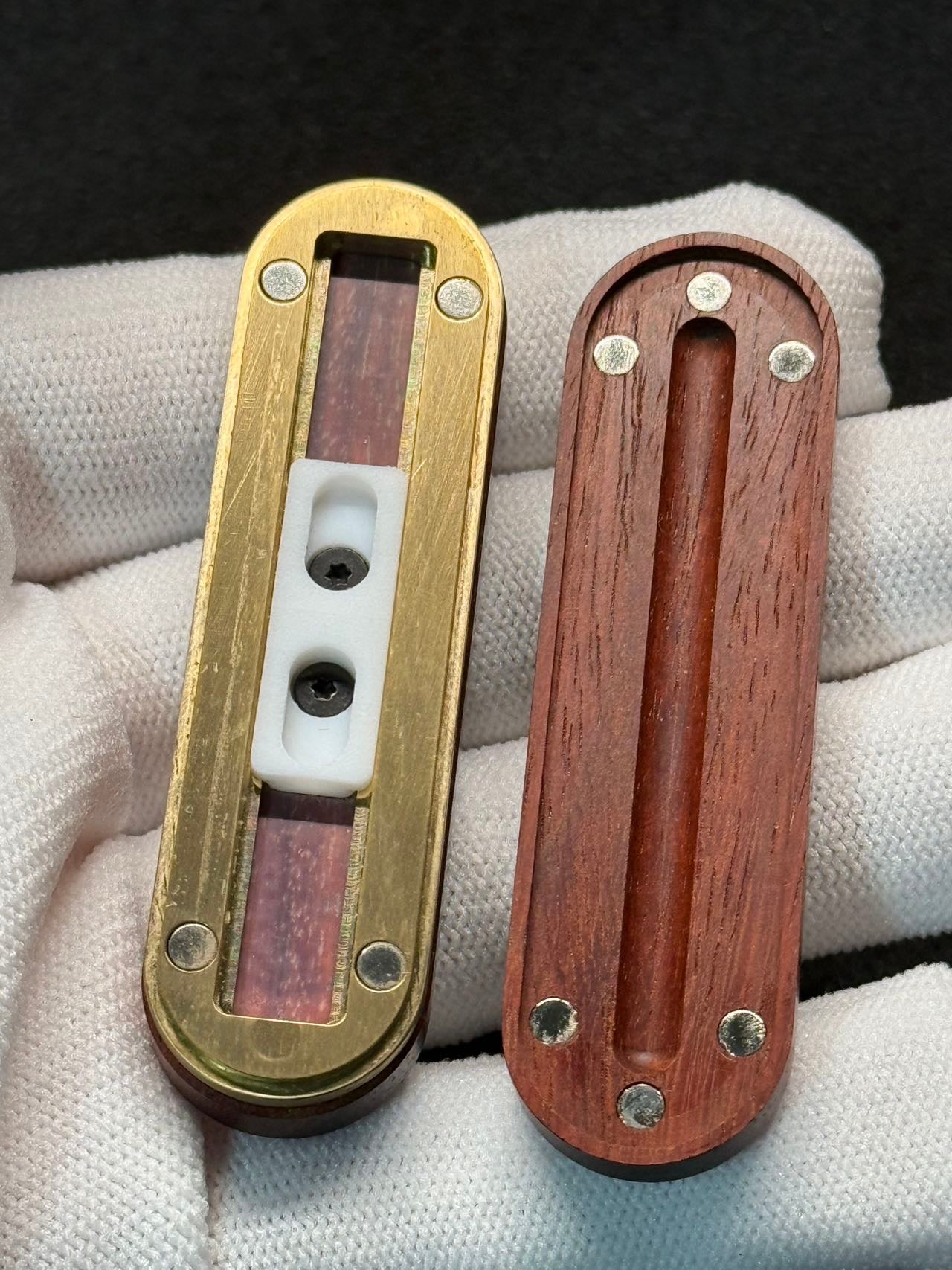 Slider Brass