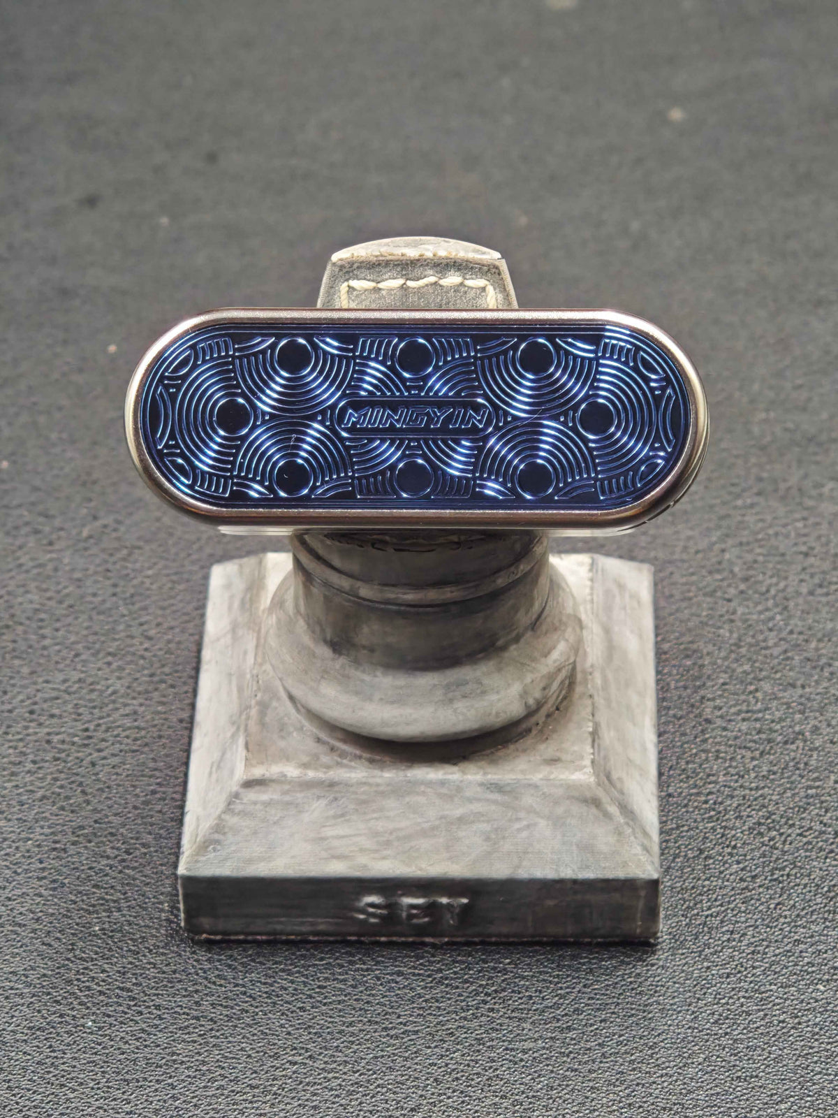 Ming Yin Titanium