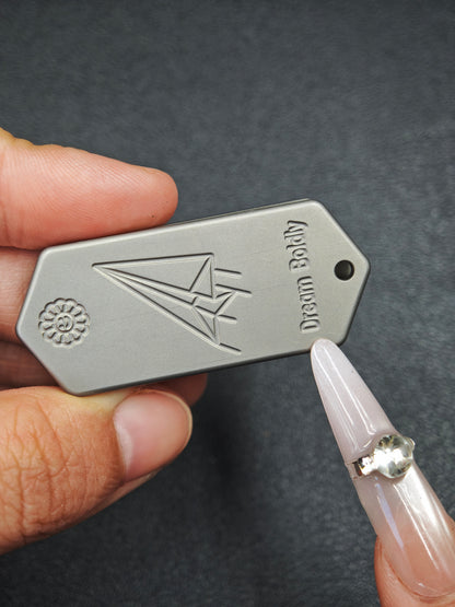 Plane Titanium