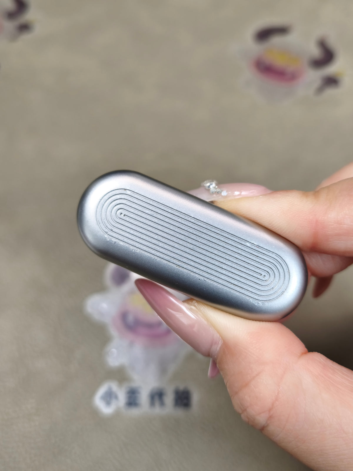 Floating Cloud Stainless Steel