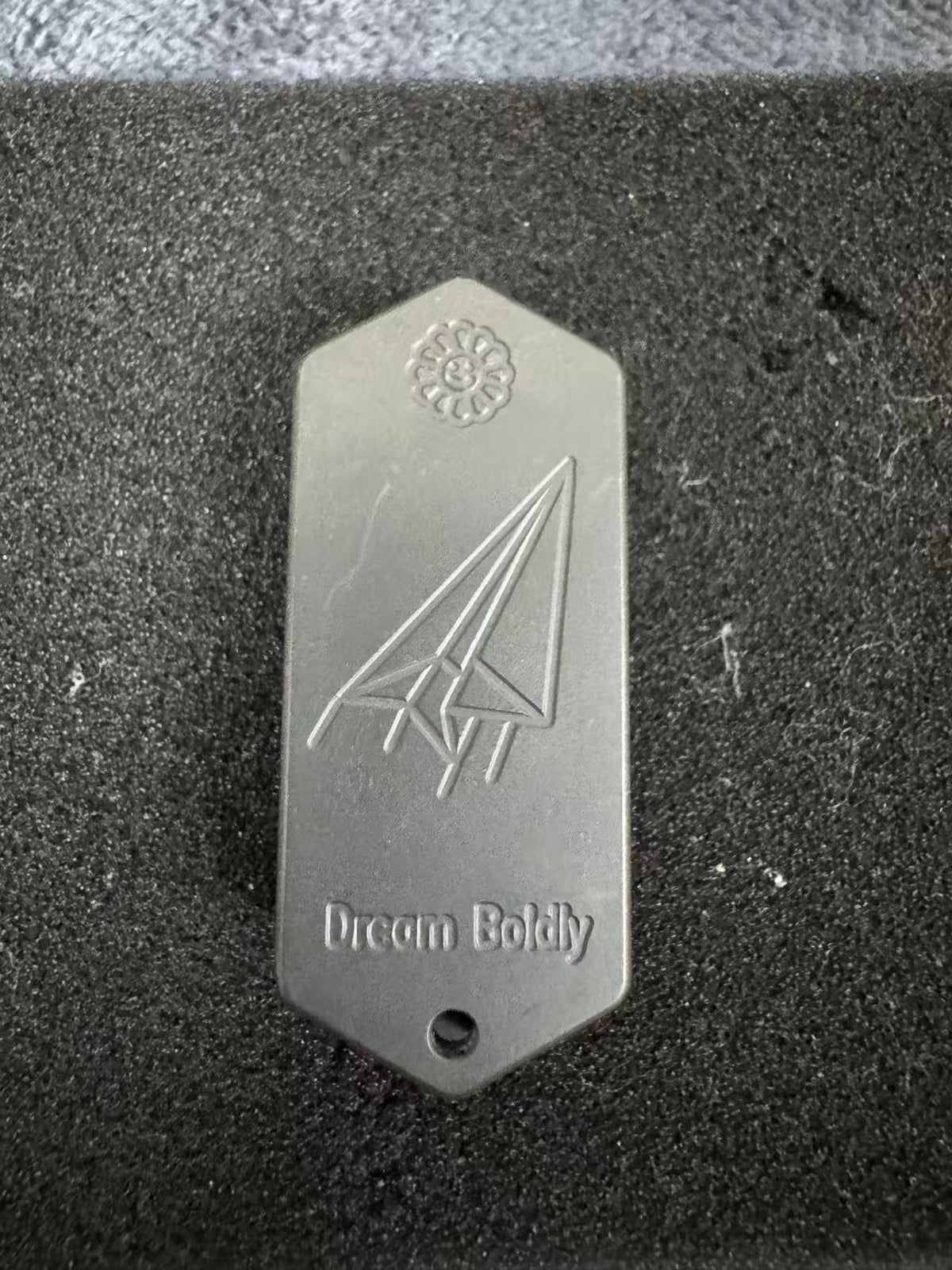 Plane Zirconium