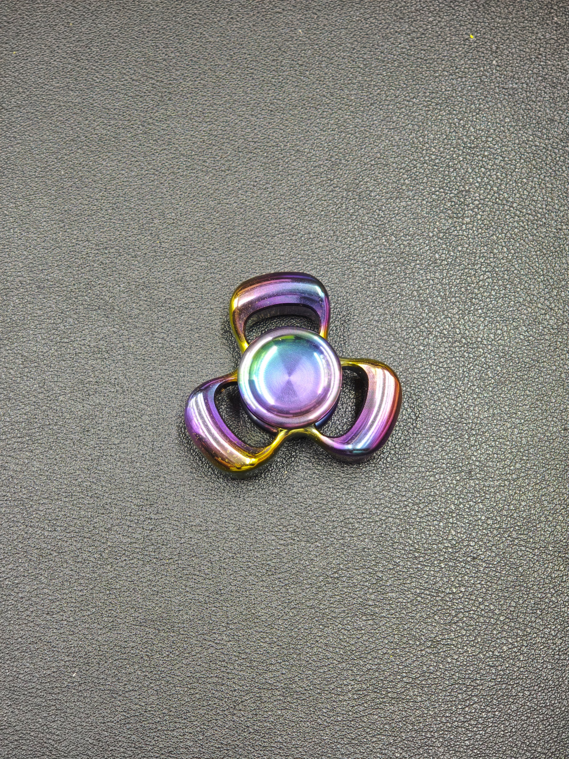 Three-Leaf Horizon OG Tungsten