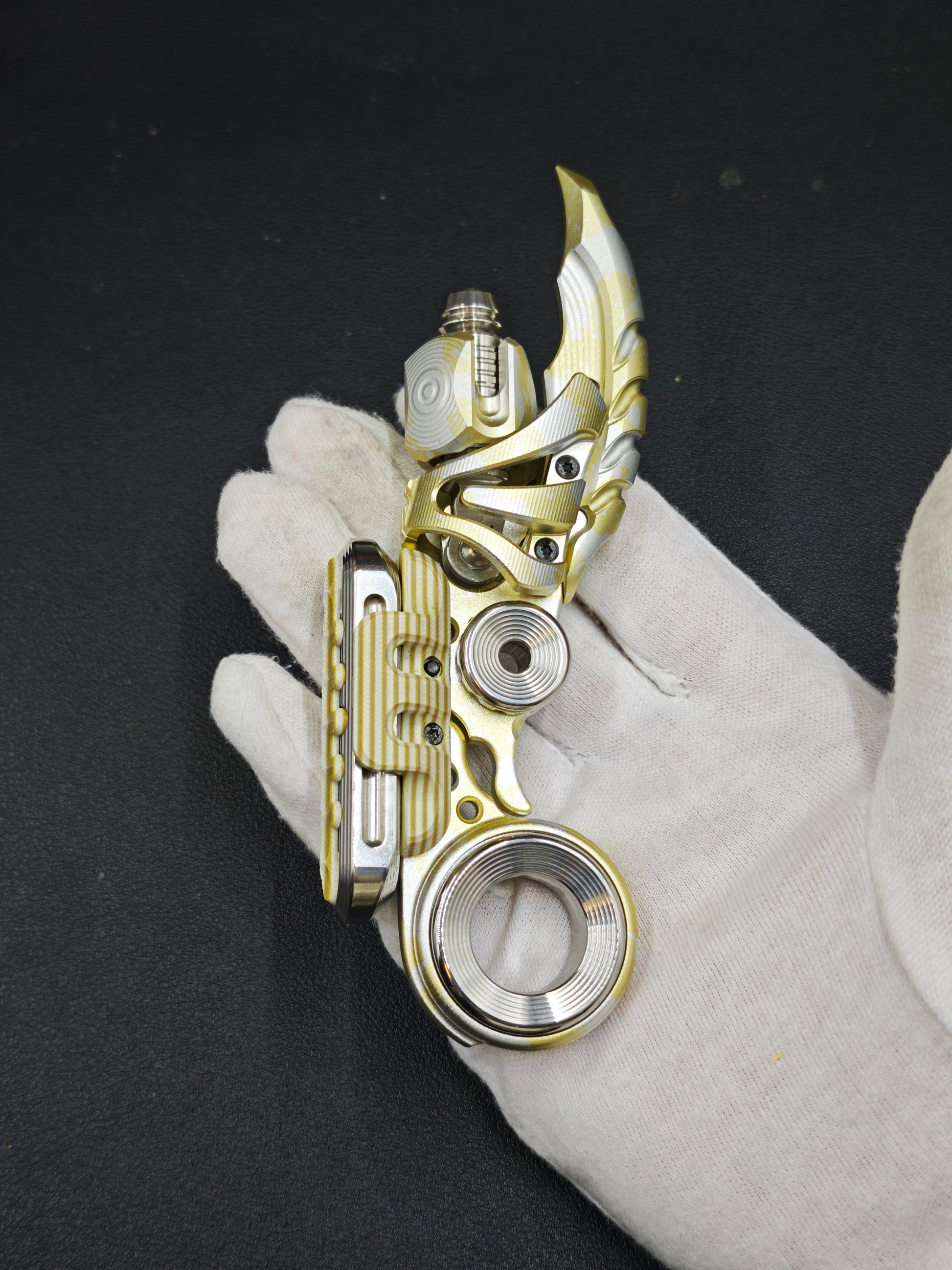 EXOSKELETON G10 Yellow Grey White Bone Core Stainless Steel