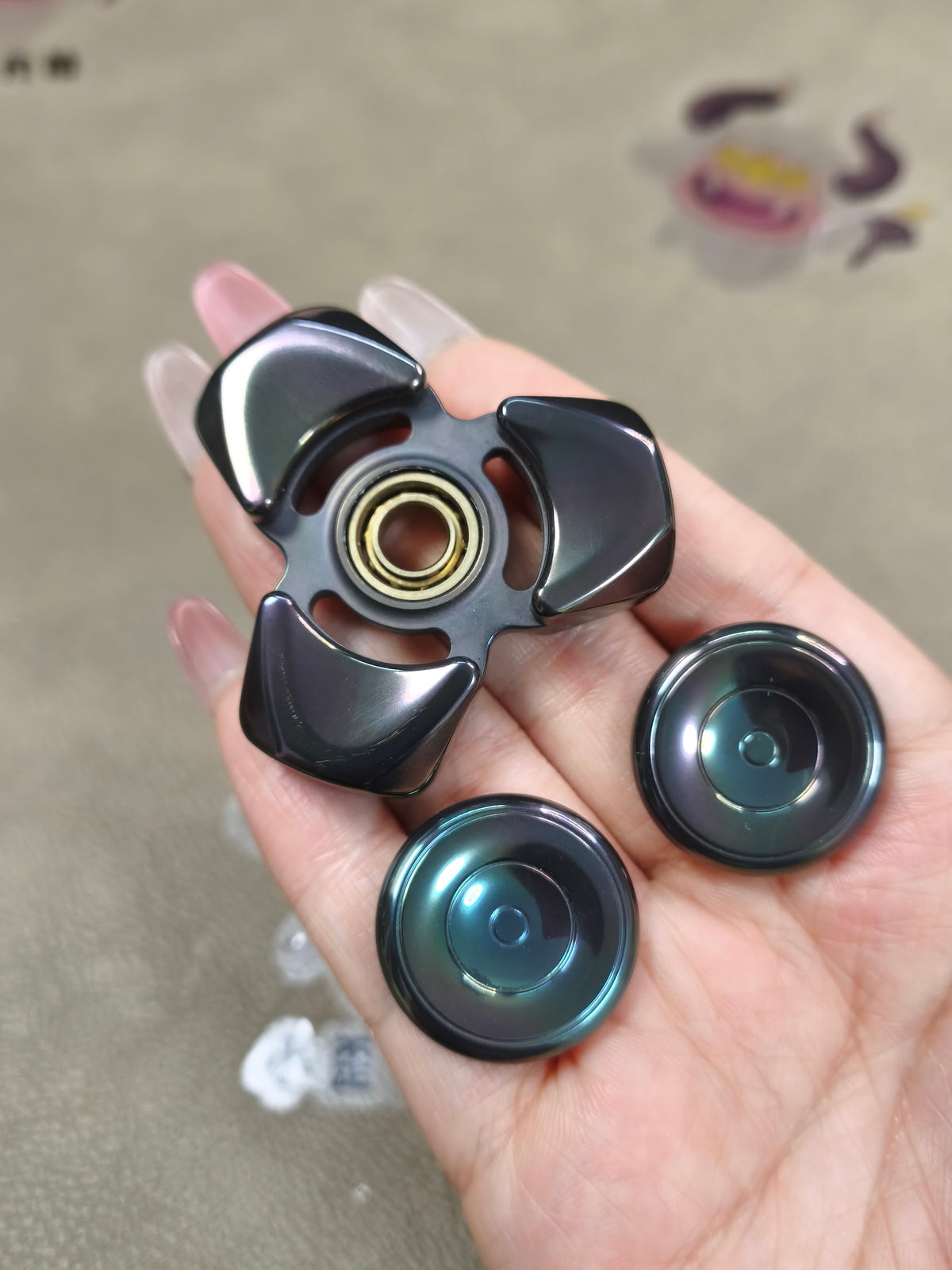 Xuanwu Zirconium Oil Slick