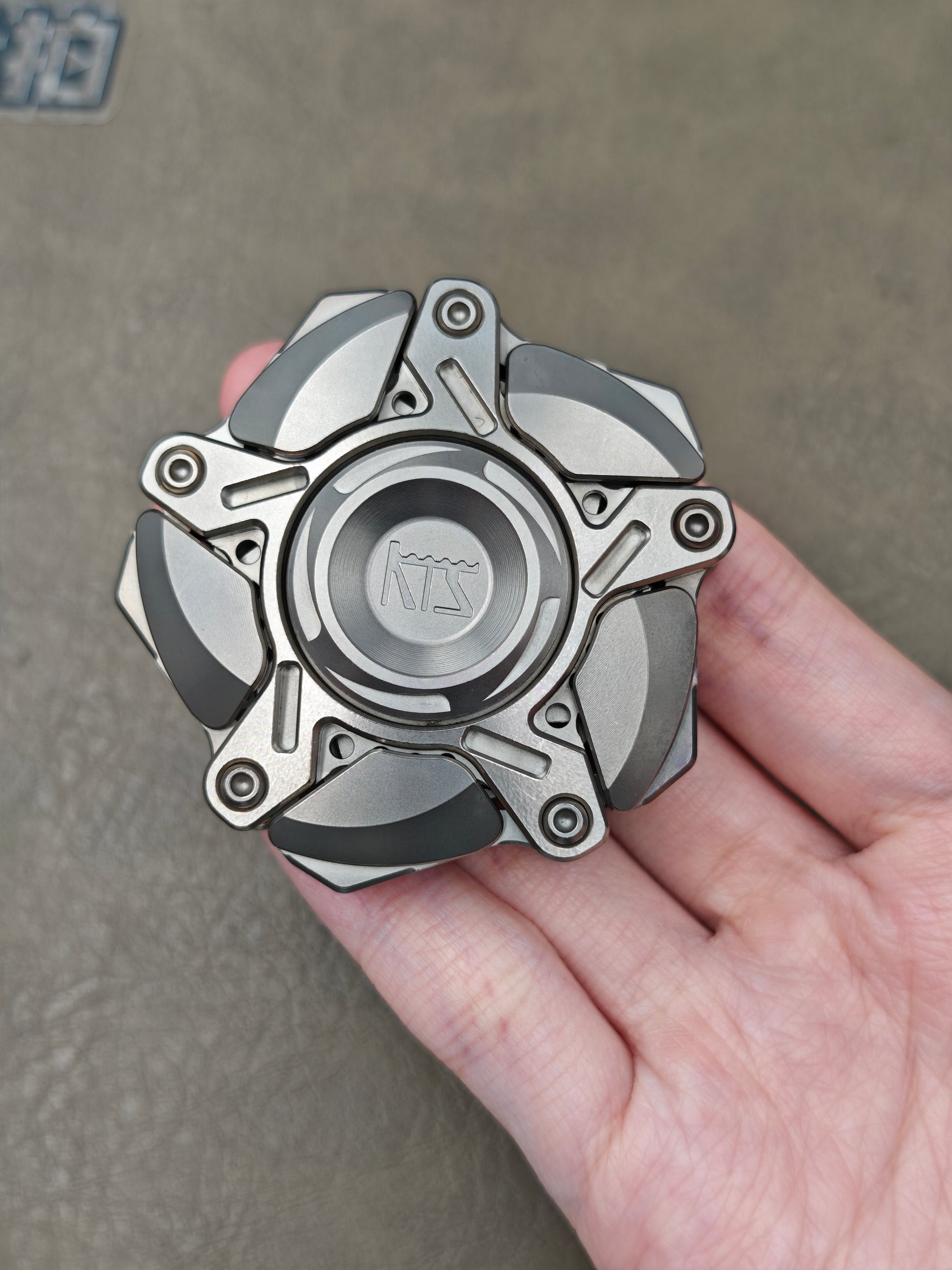 Penta Origin Shell Opening Titanium