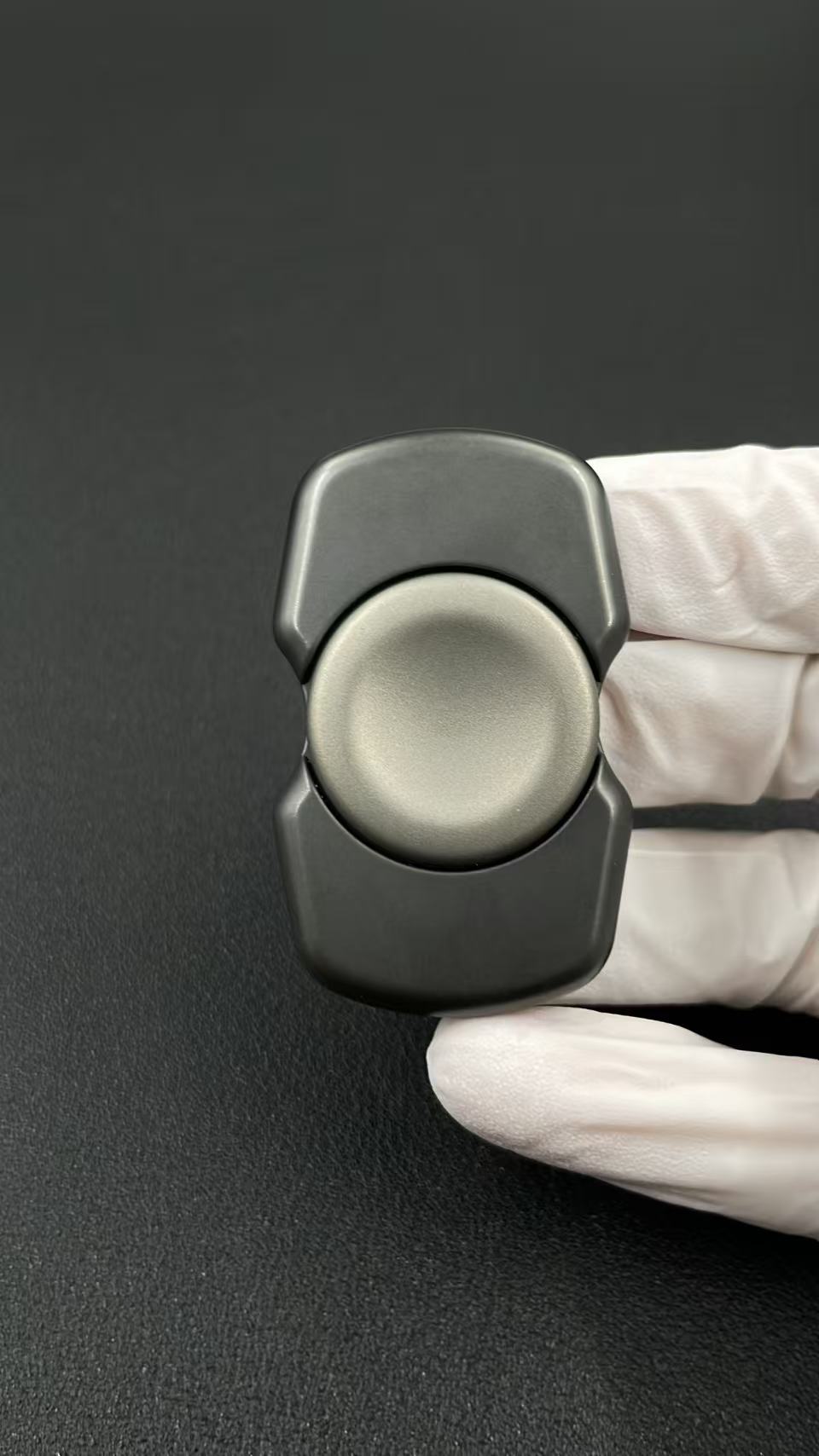 Long Slim Zirconium