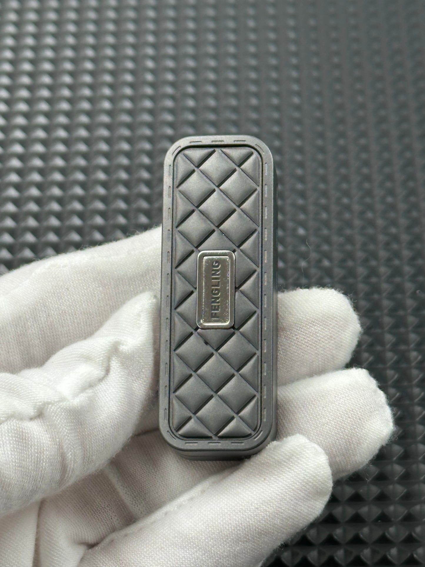 Feng Ling Zirconium