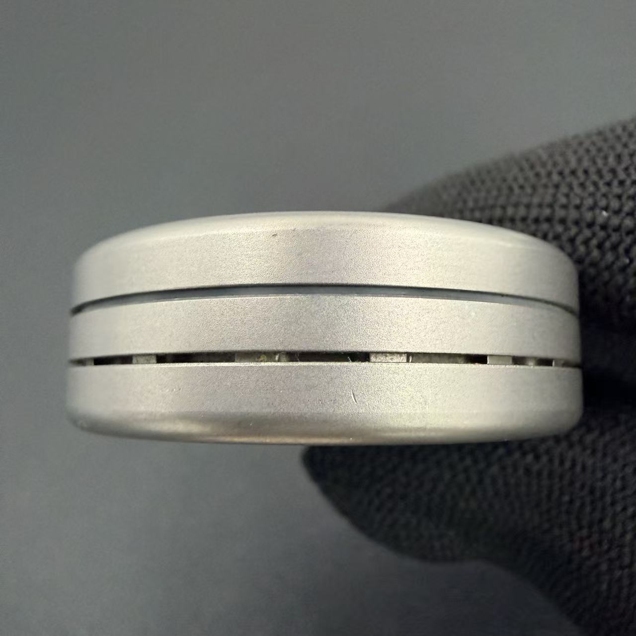 Schrodinger Katze Ratchet Titanium