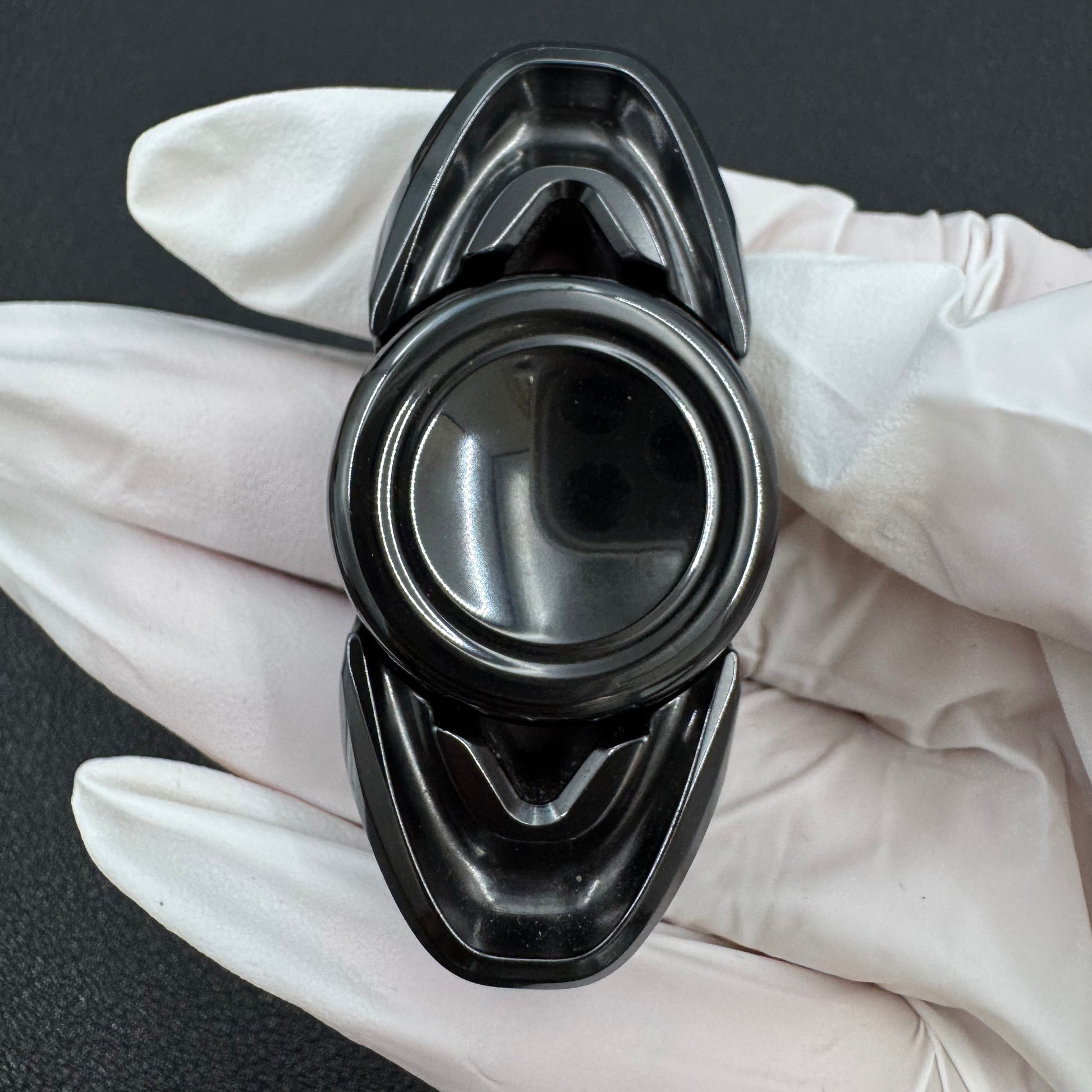 Pan Yixian Zirconium