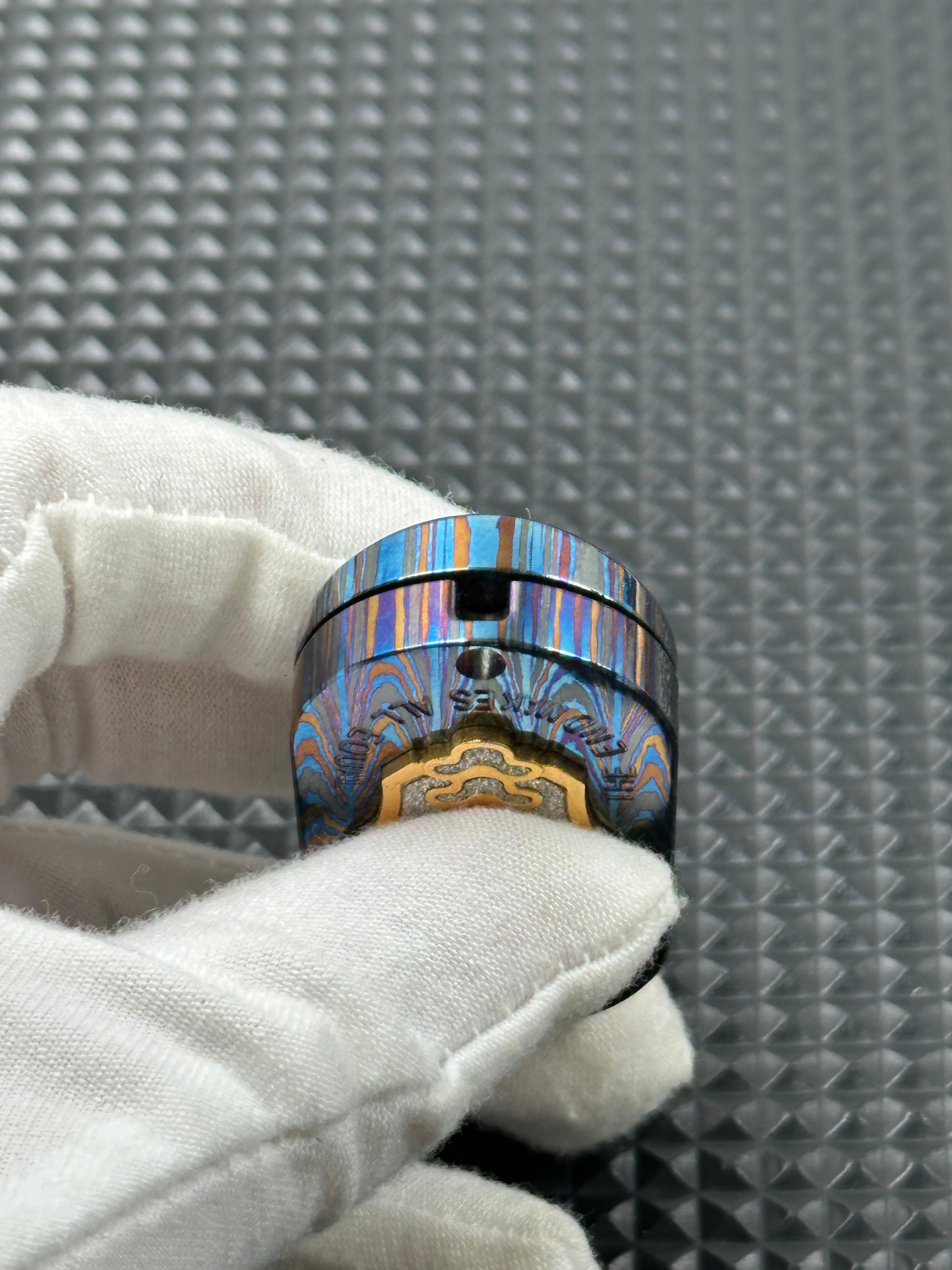 King Charles Zirconium MOP Zircuti Limited Edition