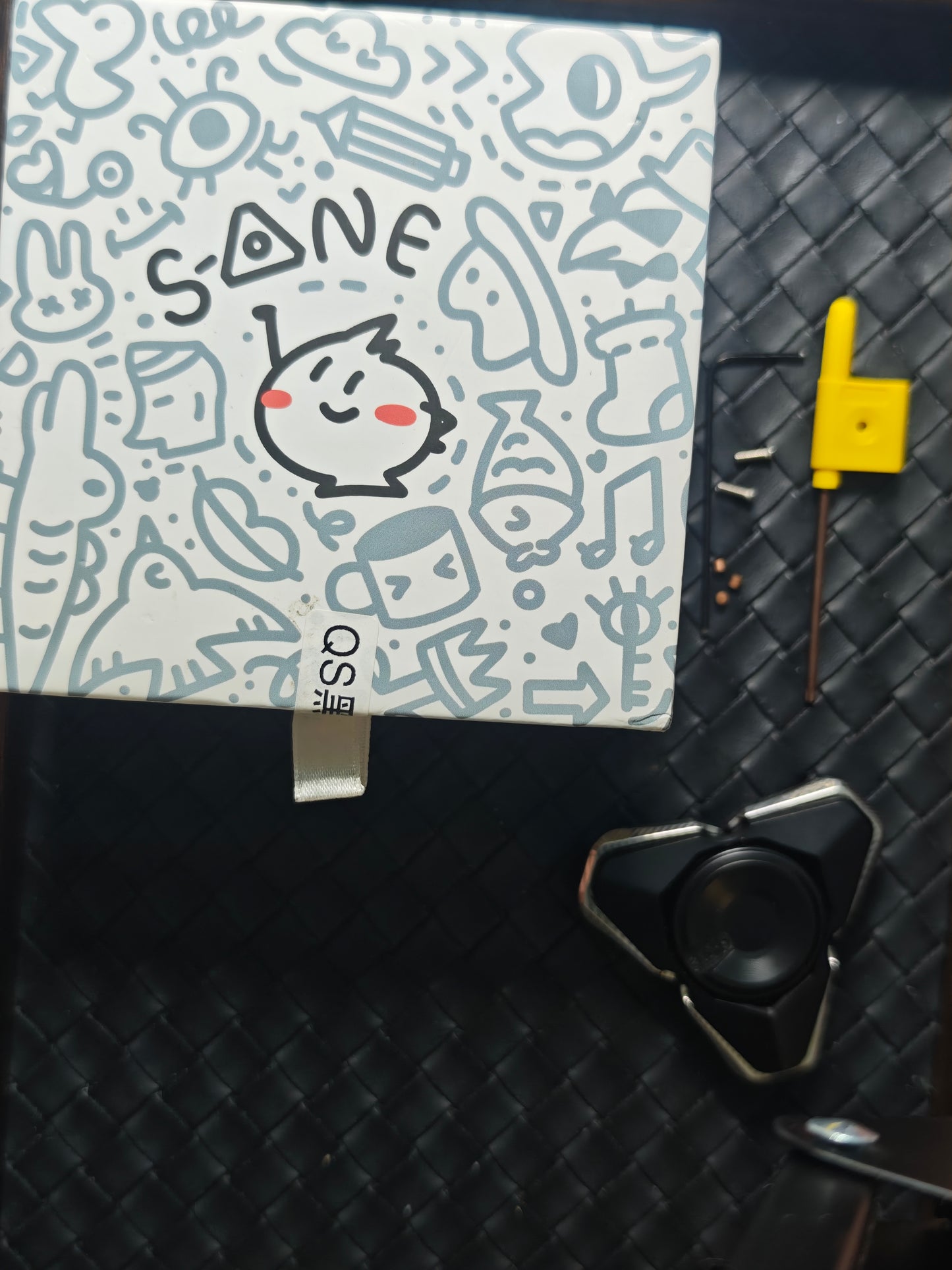 S-ONE SUAN Q qs Titanium