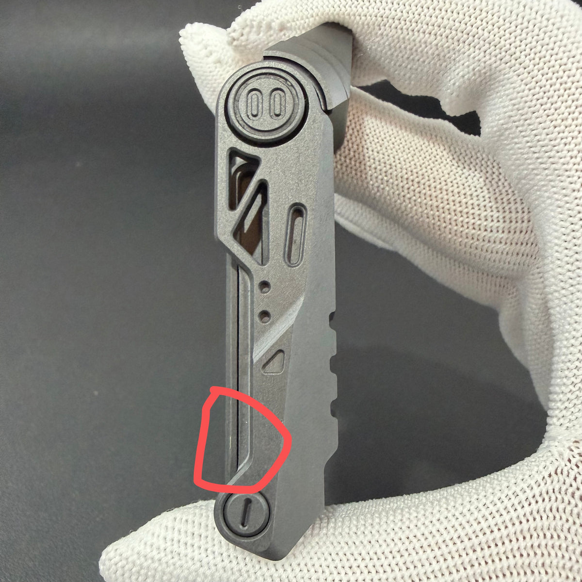 Razor Zirconium