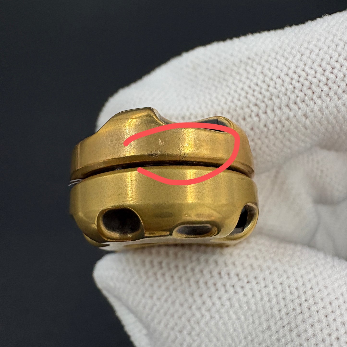Top B Fingerprint Brass