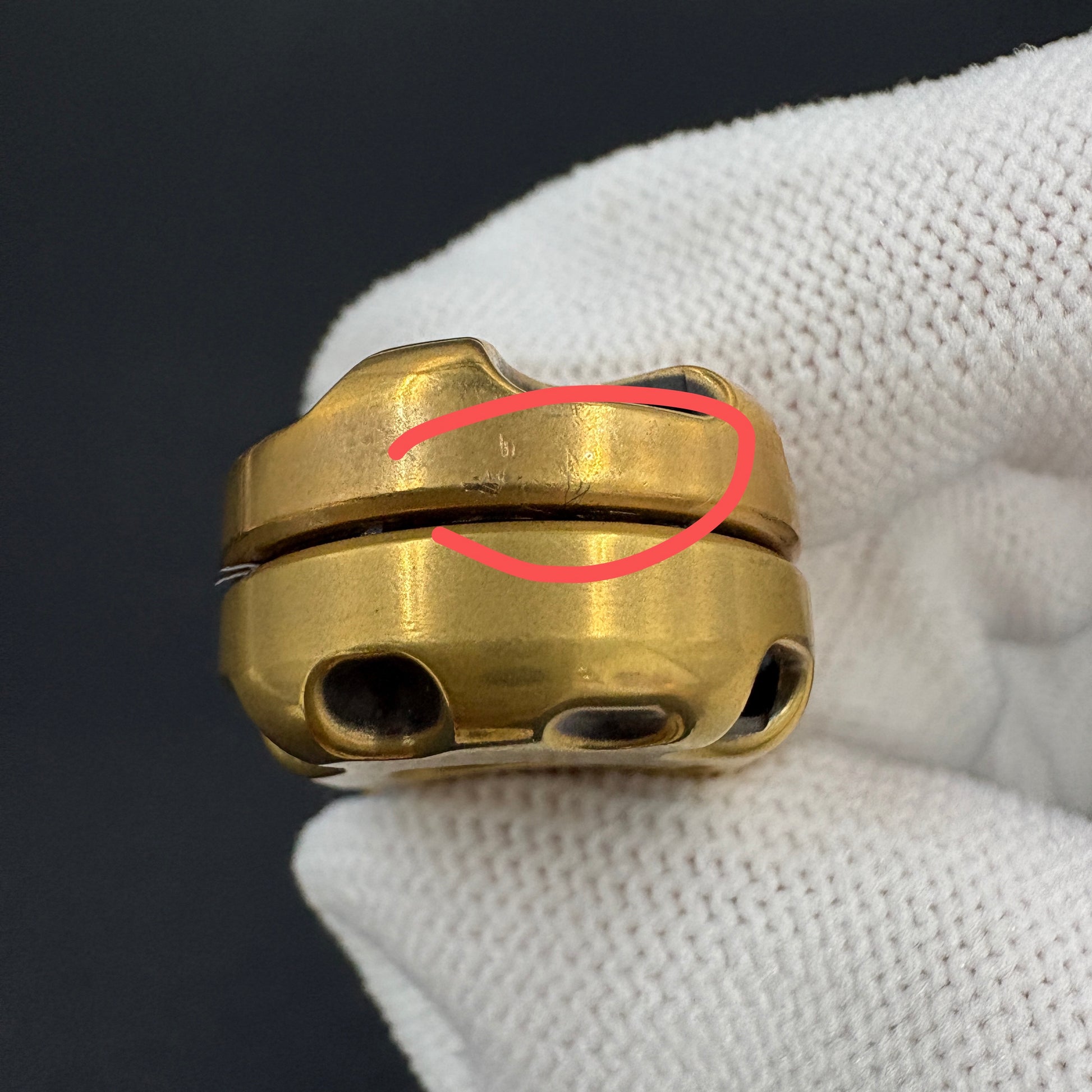 Top B Fingerprint Brass