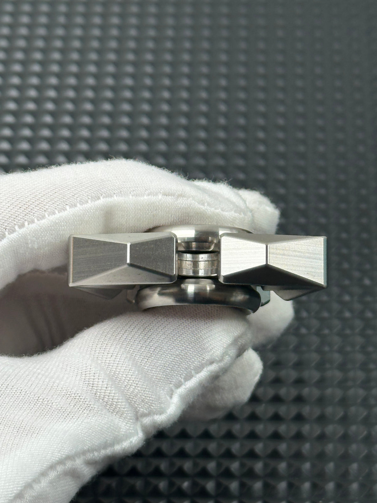 Tri Leaf Crossbone Stainless Steel