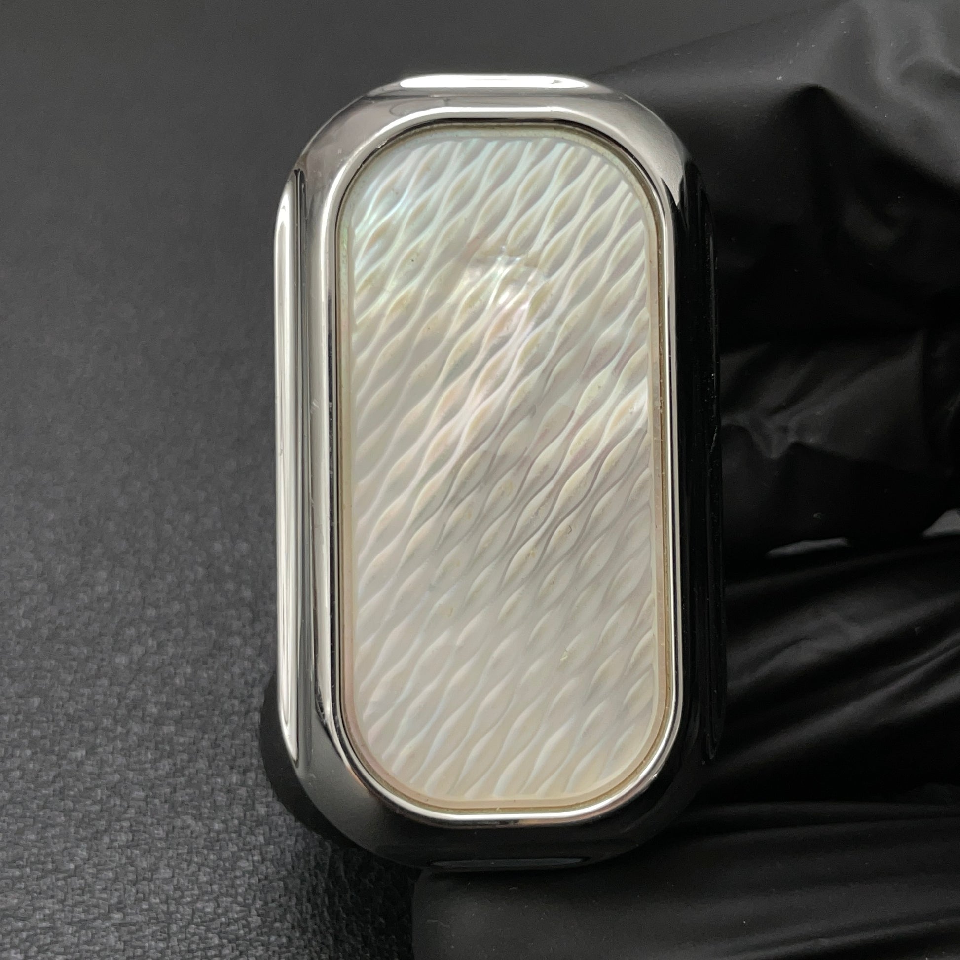 No.10 Shell MOP Stainless Steel