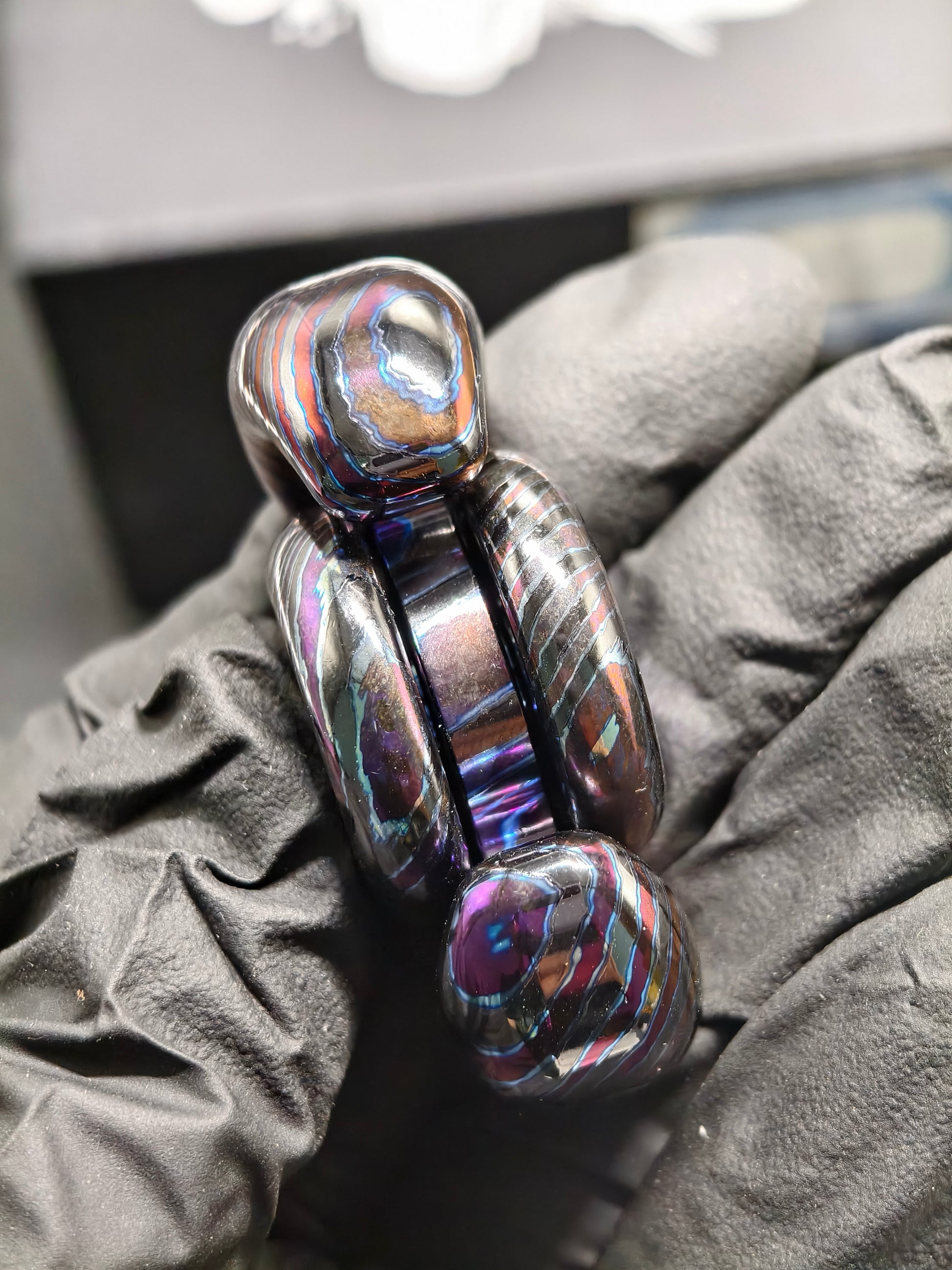 77 Zircuti