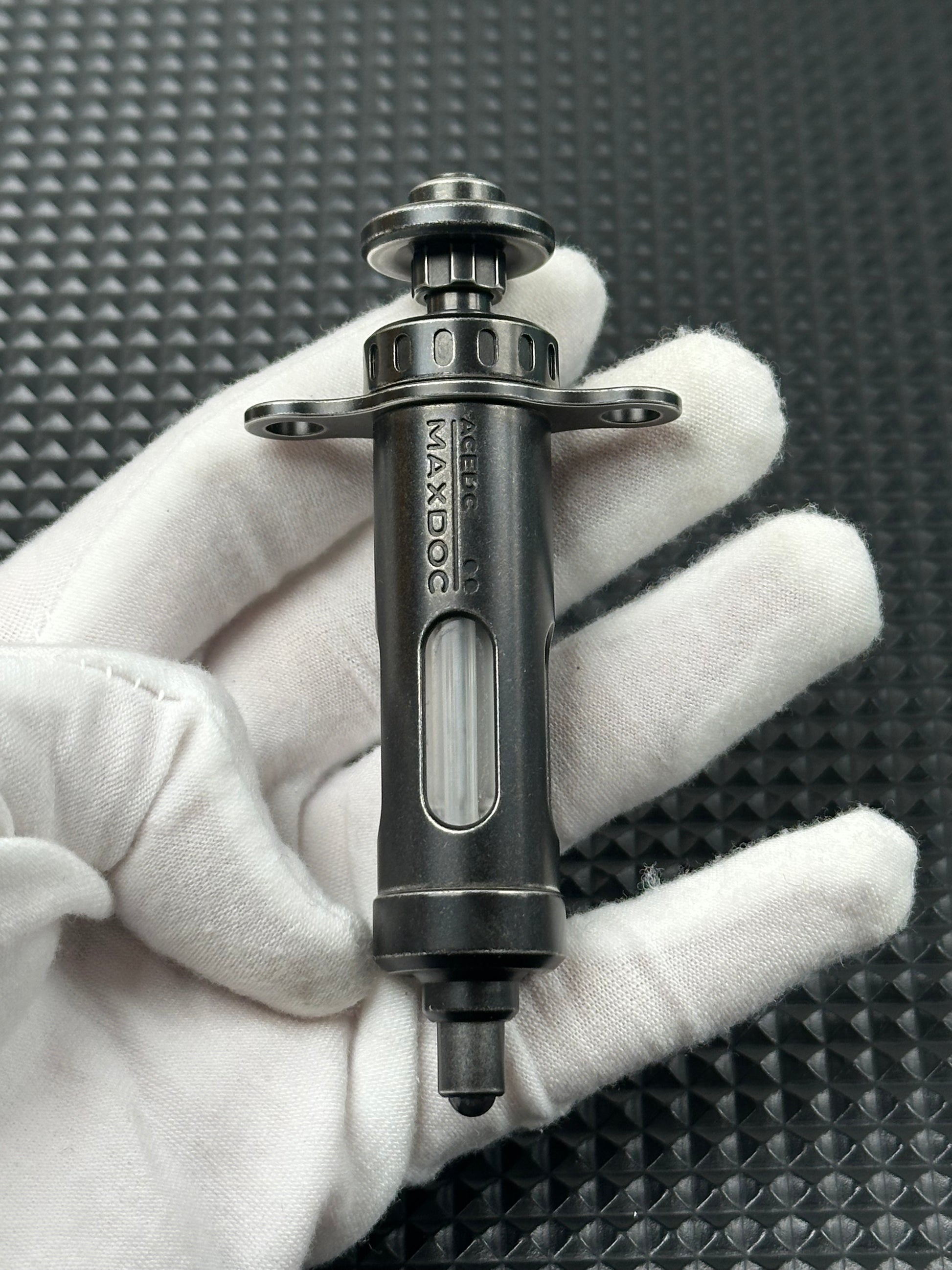 Maxdoc Stainless Steel Distressed