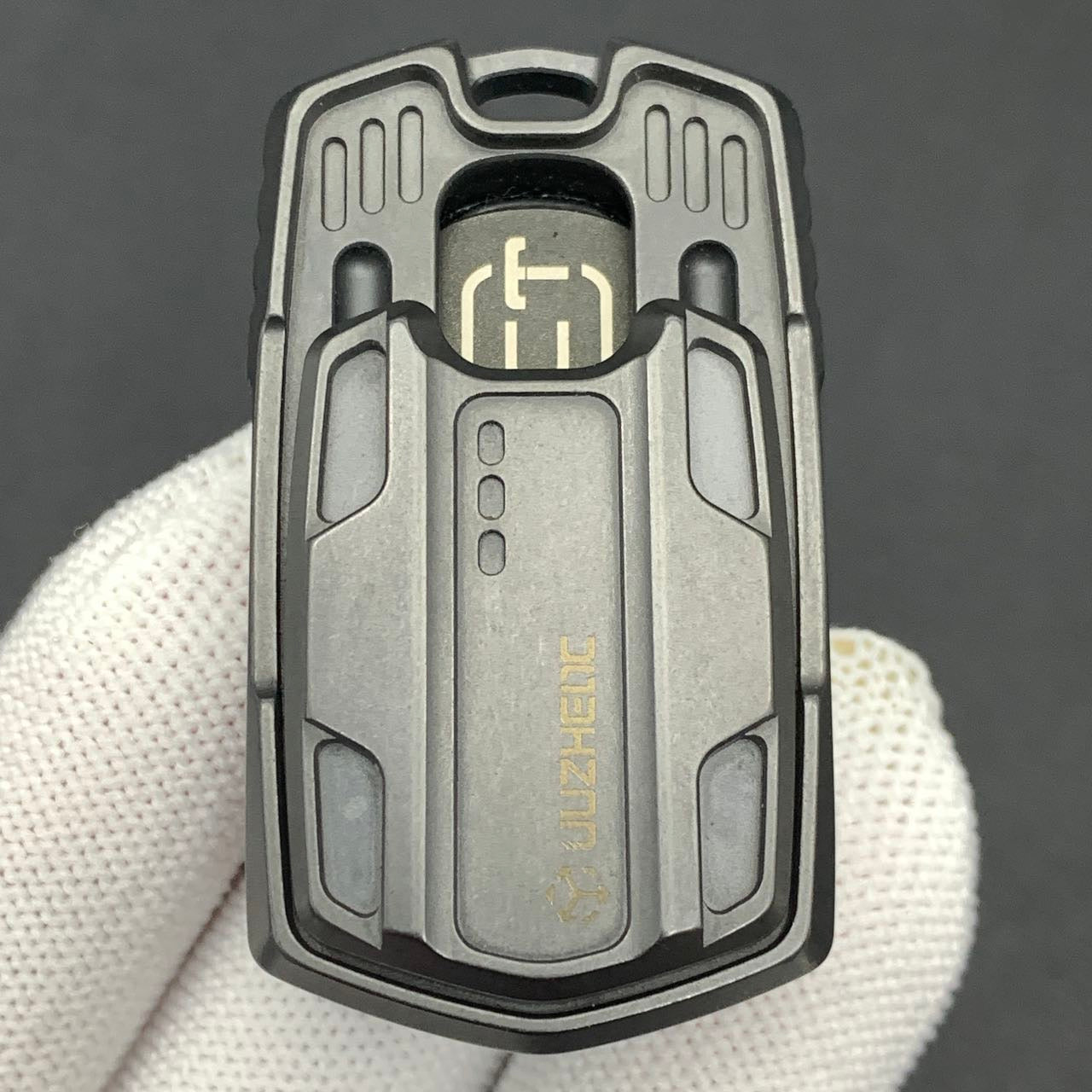 Thousand machines Zirconium