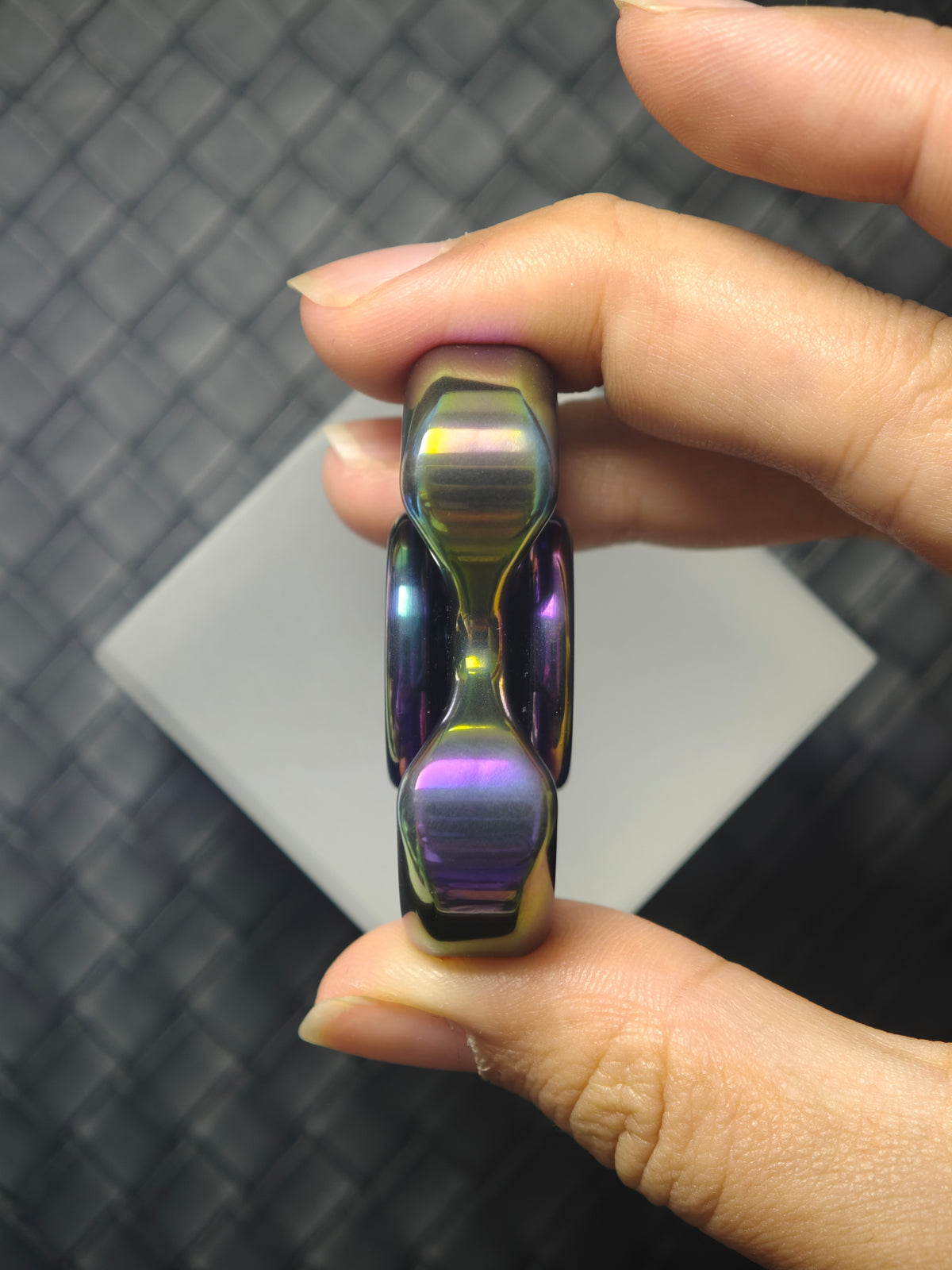 Three-Leaf Horizon Tungsten Color-Anodized