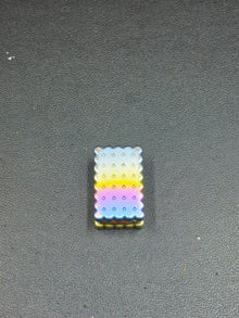 Biscuit Titanium