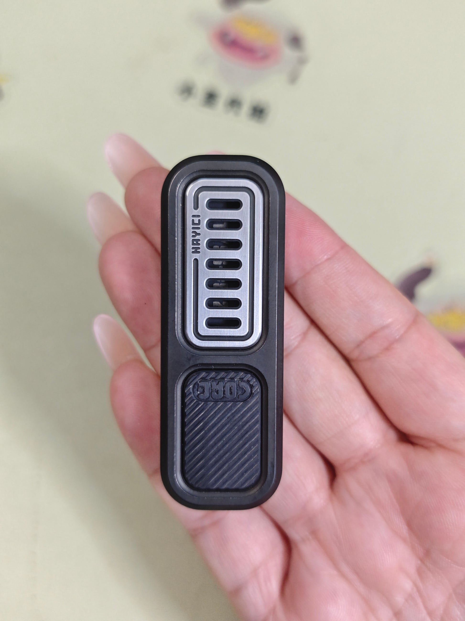Eraser Titanium