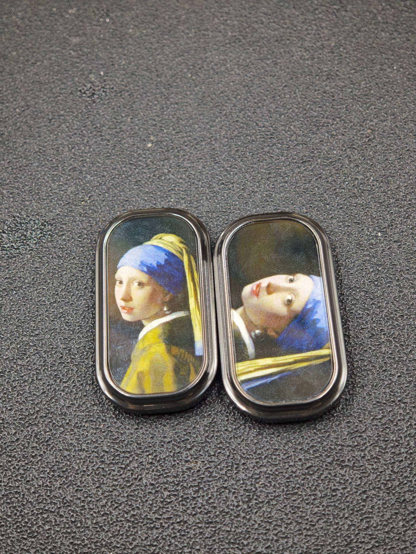 Girl with a Pearl Earring Zirconium