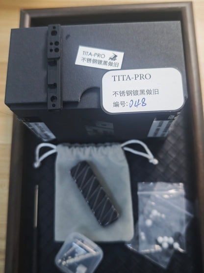 Tita Stainless Steel Distressed
