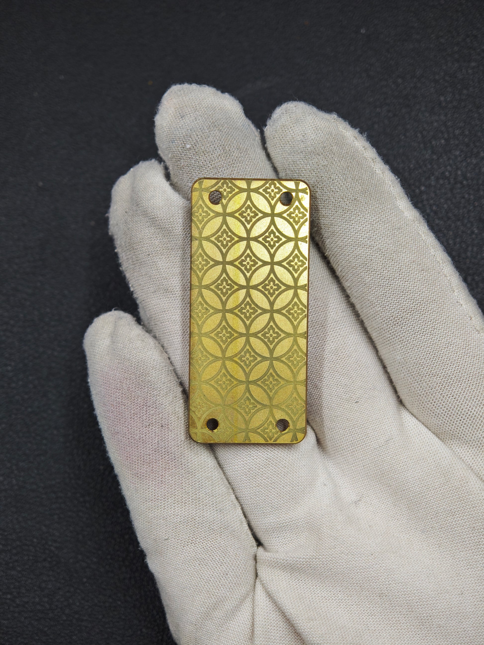 Zhong Kui Paperweight Titanium