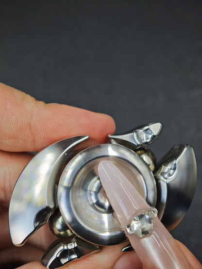 Sabertooth Stainless Steel